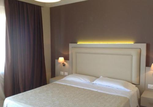Vale-Mare-Tropea Hotel Bilik gambar