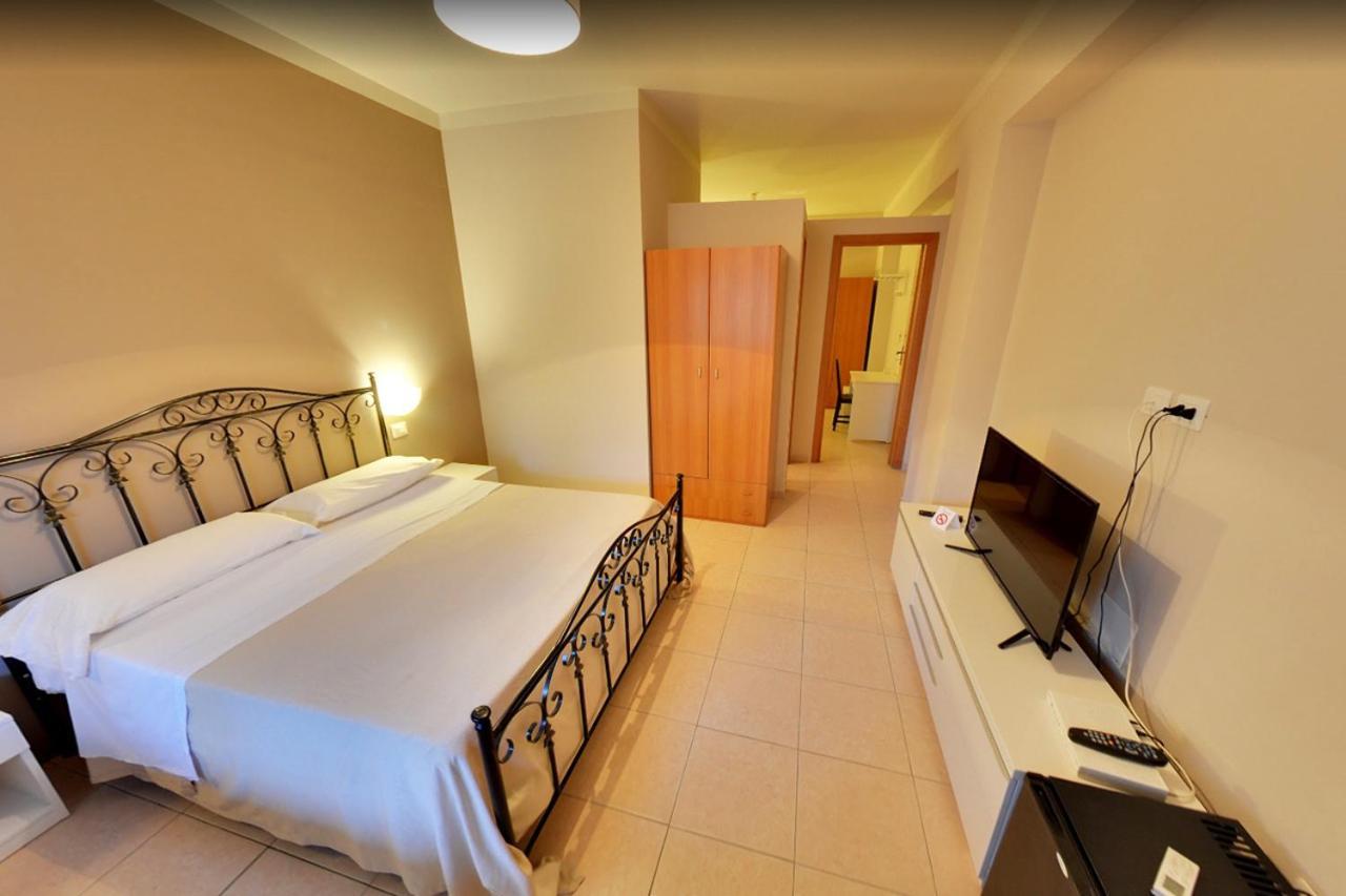 Vale-Mare-Tropea Hotel Luaran gambar